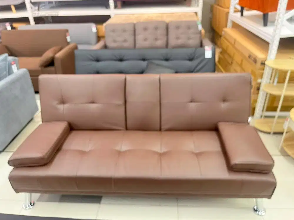 SOFABED DENGAN CUPHOLDER