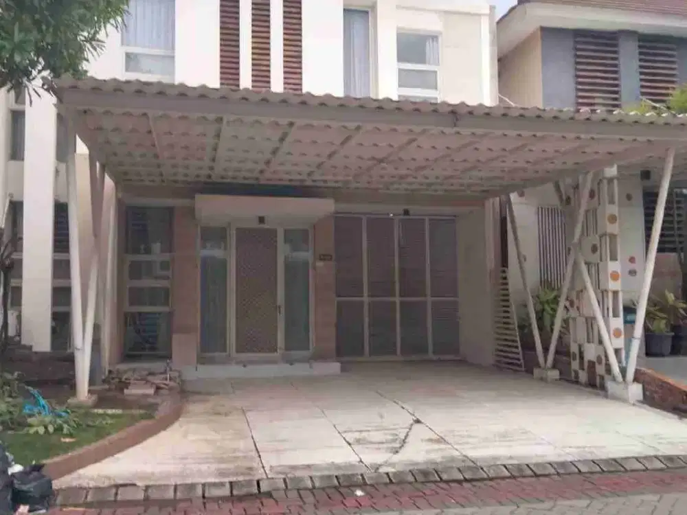 Disewakan Rumah Dekat Hokky Pakuwon City