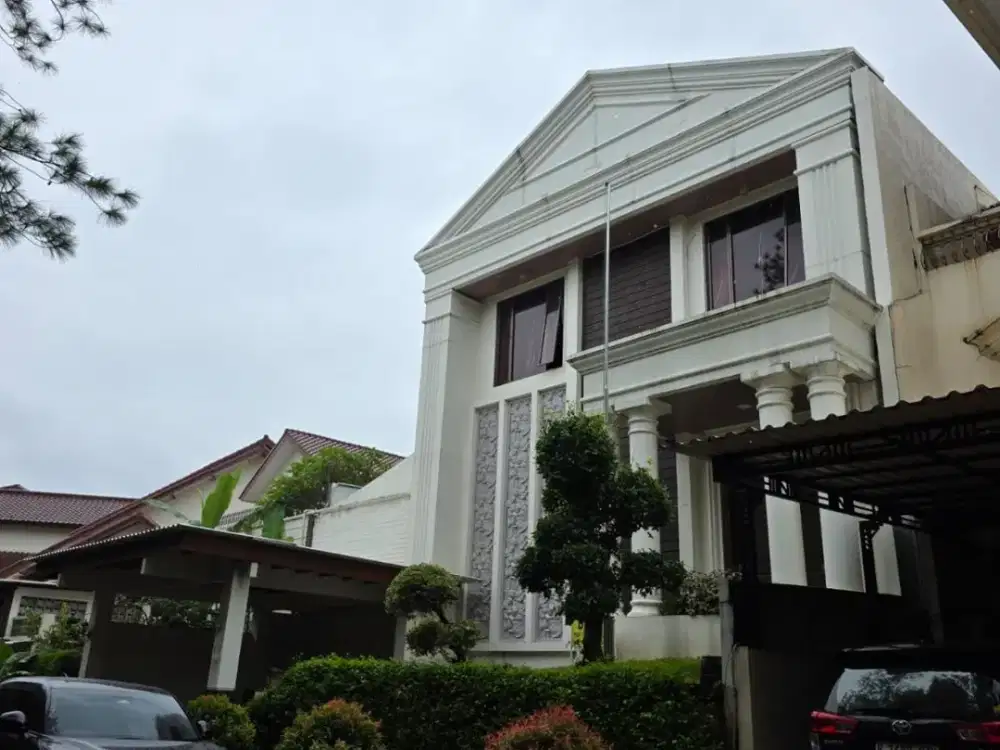 Dijual Rumah Mewah Semi Furnished di BSD Taman Giri Loka
