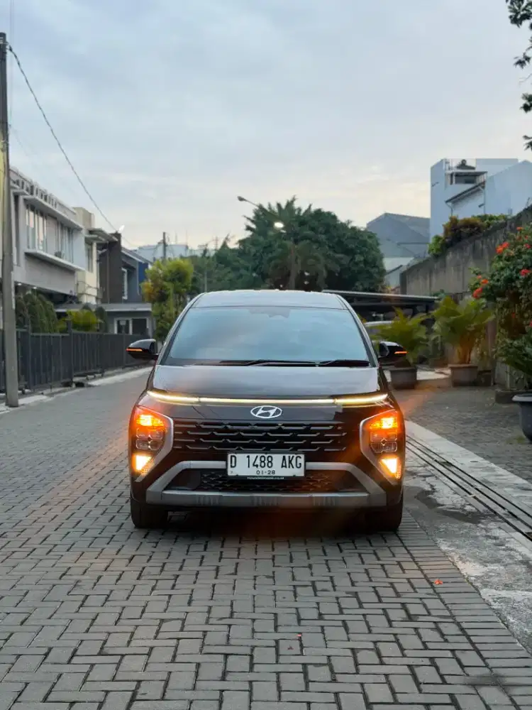 Hyundai Stargazer Prime AT Tahun 2022/2023