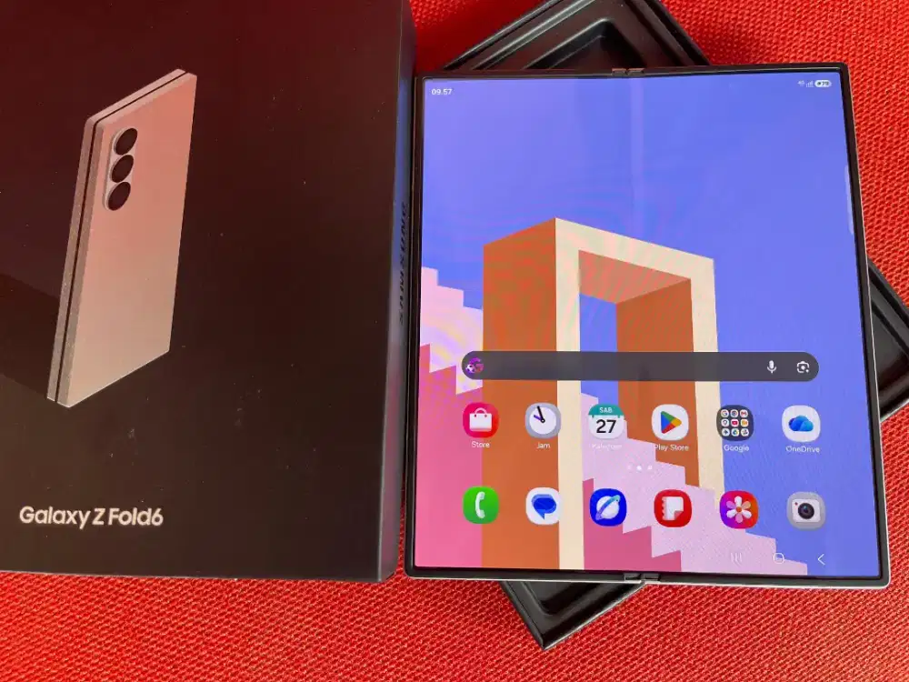 Samsung Z Fold 6 12/256gb Fullset Normal siap pakai