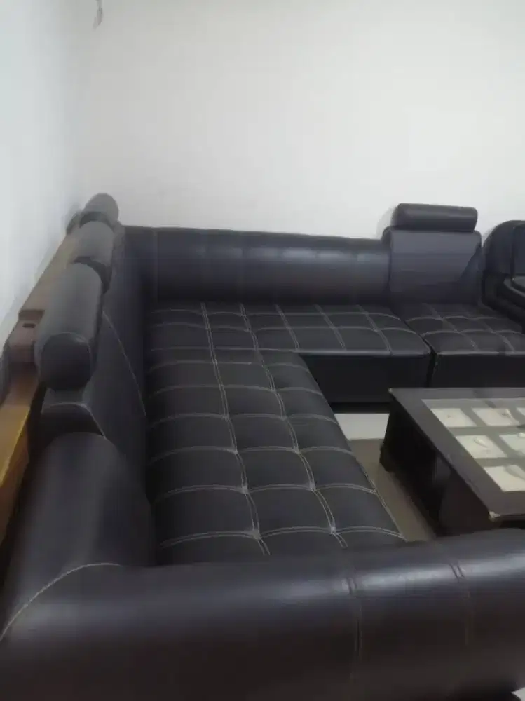 Sofa dan dispenser