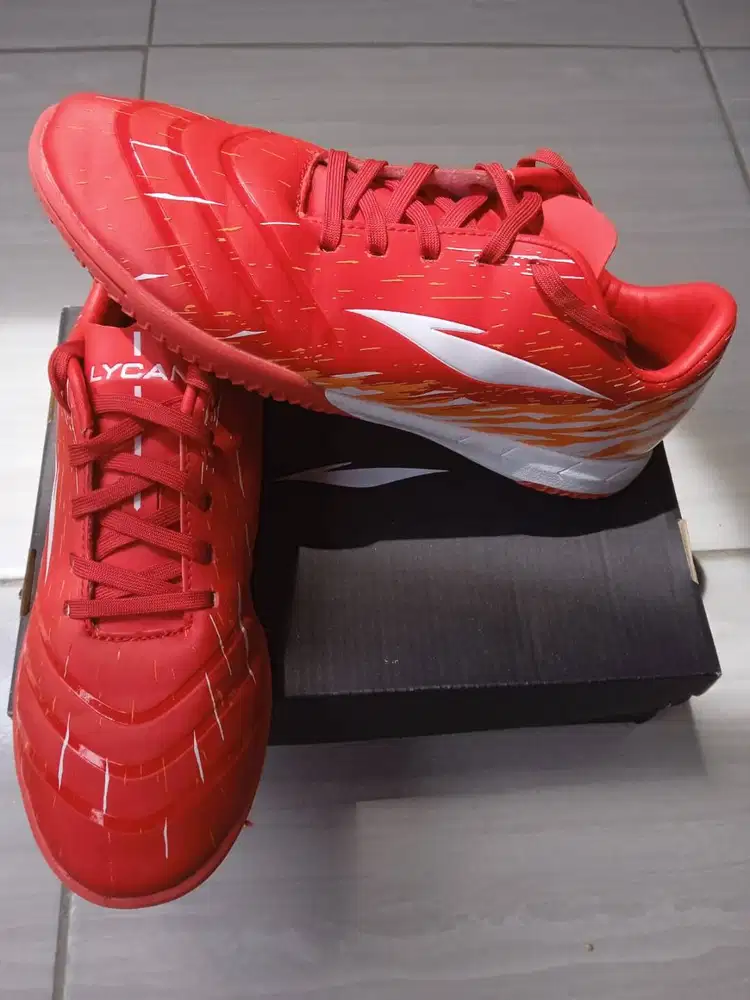 Sepatu Lycan Junior
