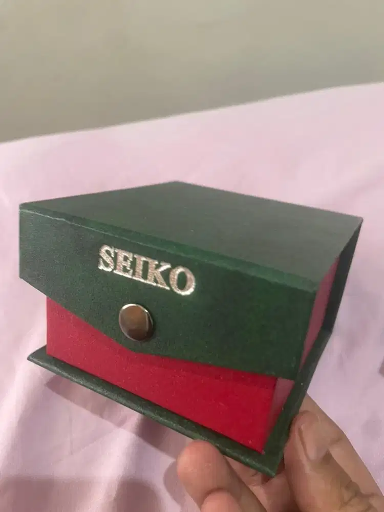 Jam tangan New Seiko 5 Sport SSK003
