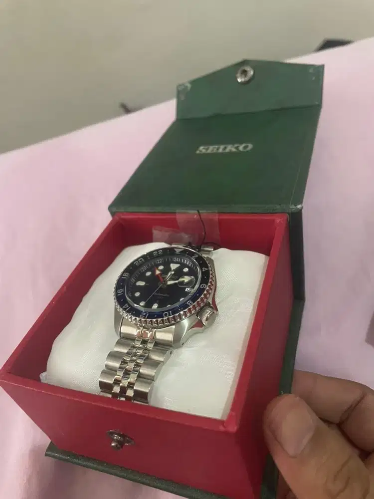Jam tangan New Seiko 5 Sport SSK003