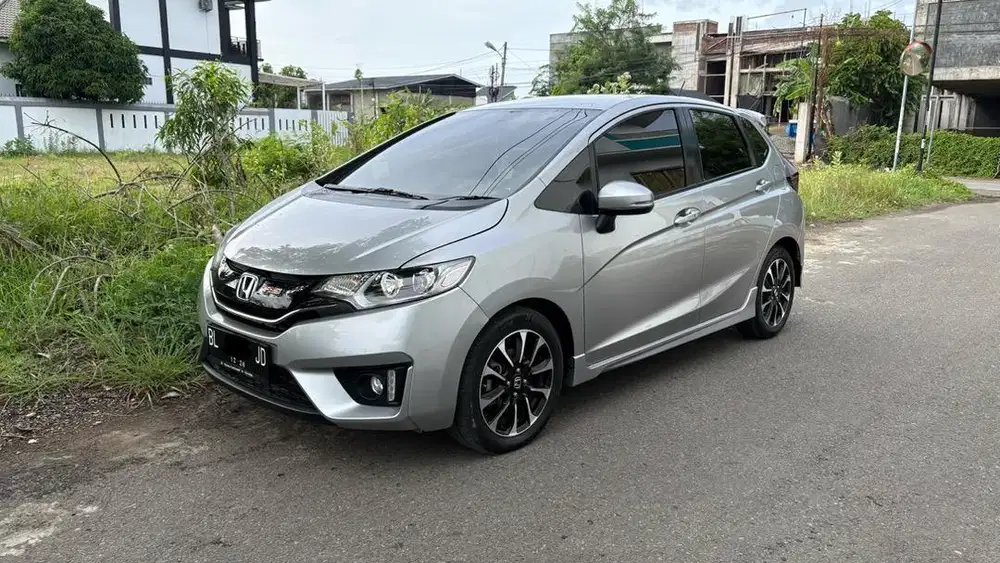 Honda Jazz RS A/T - Silver
