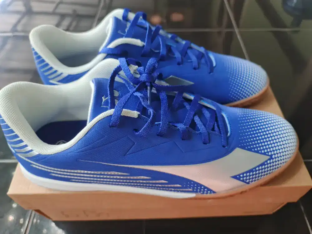 Sepatu Futsal Diadora Pichichi 8 Size 44 New / Baru BNIB