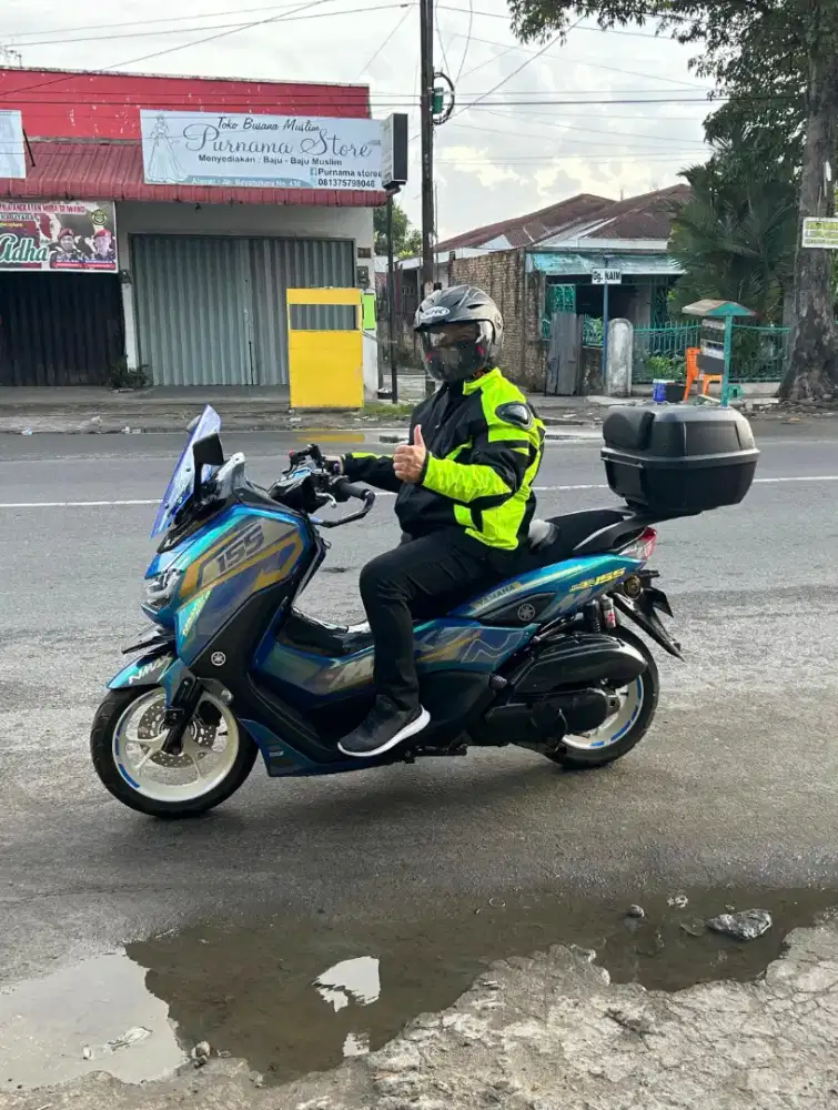 Nmax 155 CC 2021 Biru bunglon hijau