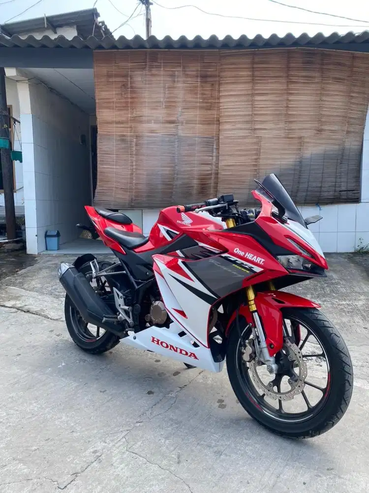 Dijual CBR 150 R Tahun 2021