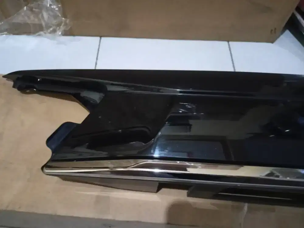 Trunklid List Bagasi Innova Reborn Venturer Facelift Original
