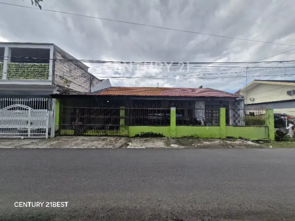 Rumah Posisi Sudut  Di Hartaco Indah Jalan Dg.Tata Makassar