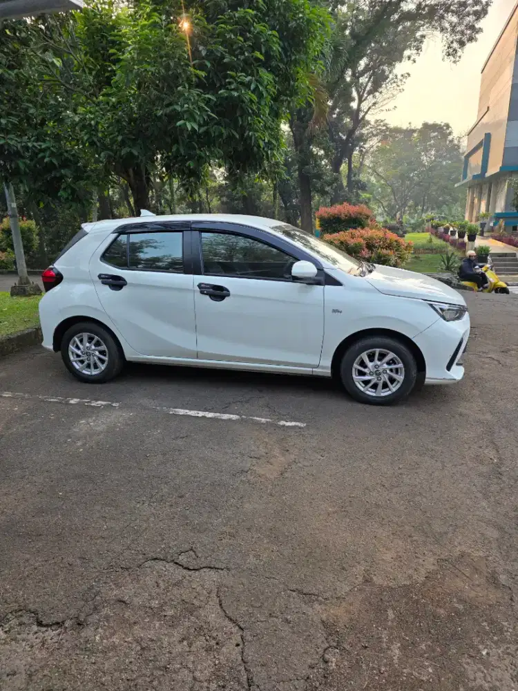 Agya  G 1.2 CVT