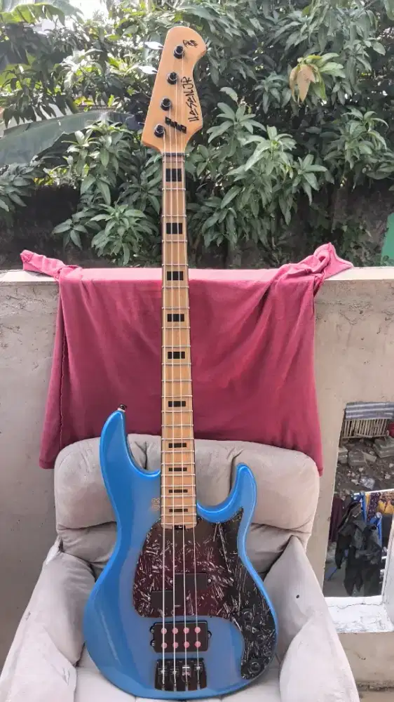 Bass custom keren