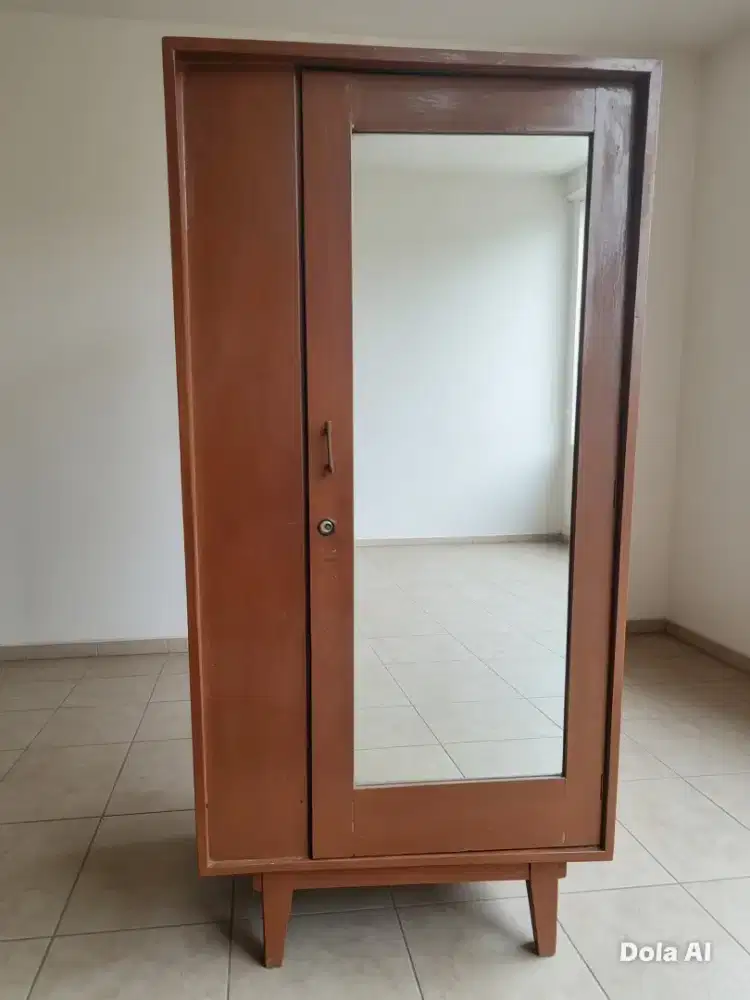 Lemari Pakaian kayu jati 1 pintu
