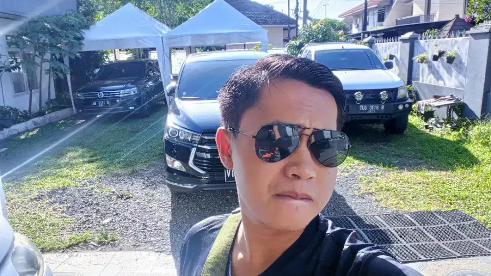 Mencari lowongan supir pribadi