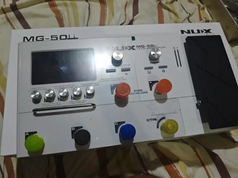 Nux mg 50li multieffect gitar