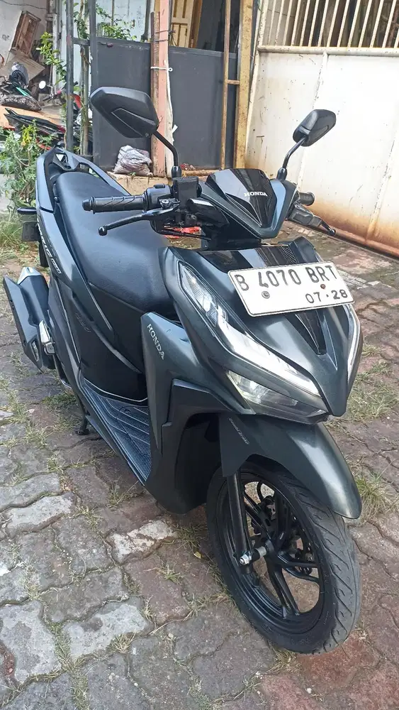 Honda Vario 150 keyles tahun 2018 ( pajak baru 7-2027 ).