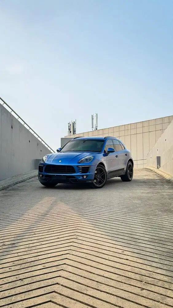 Porsche Macan 2.0 Turbo Facelift Pembuatan 2016, Pakai 2018