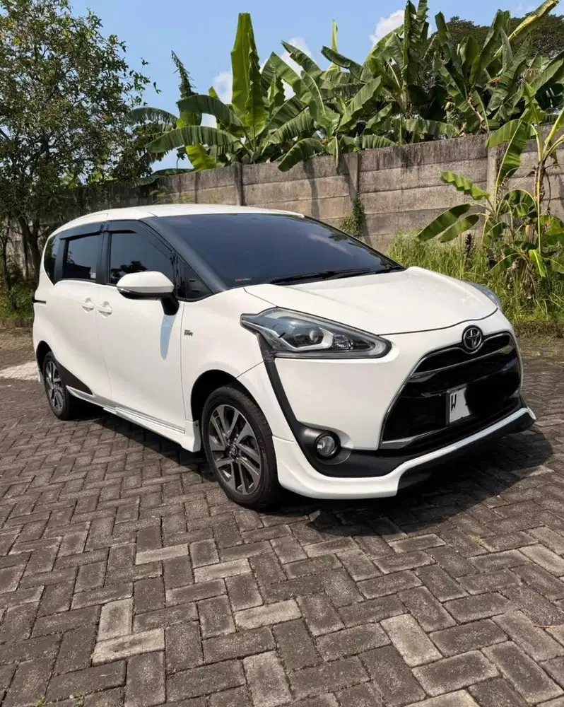 Toyota sienta Q 2018 istimewa