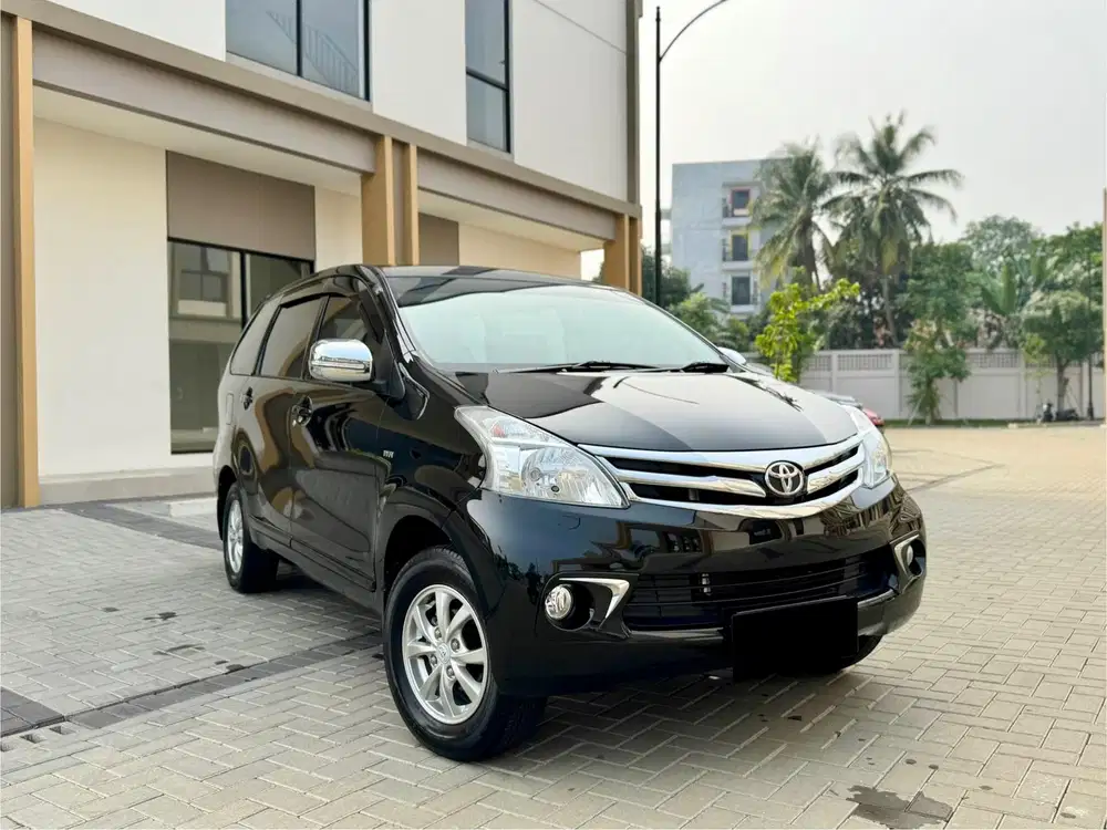 (KM 2 RIBU PERAK) Toyota Avanza 1.3 Manual Hitam 2013 MOBIL SIMPANAN!