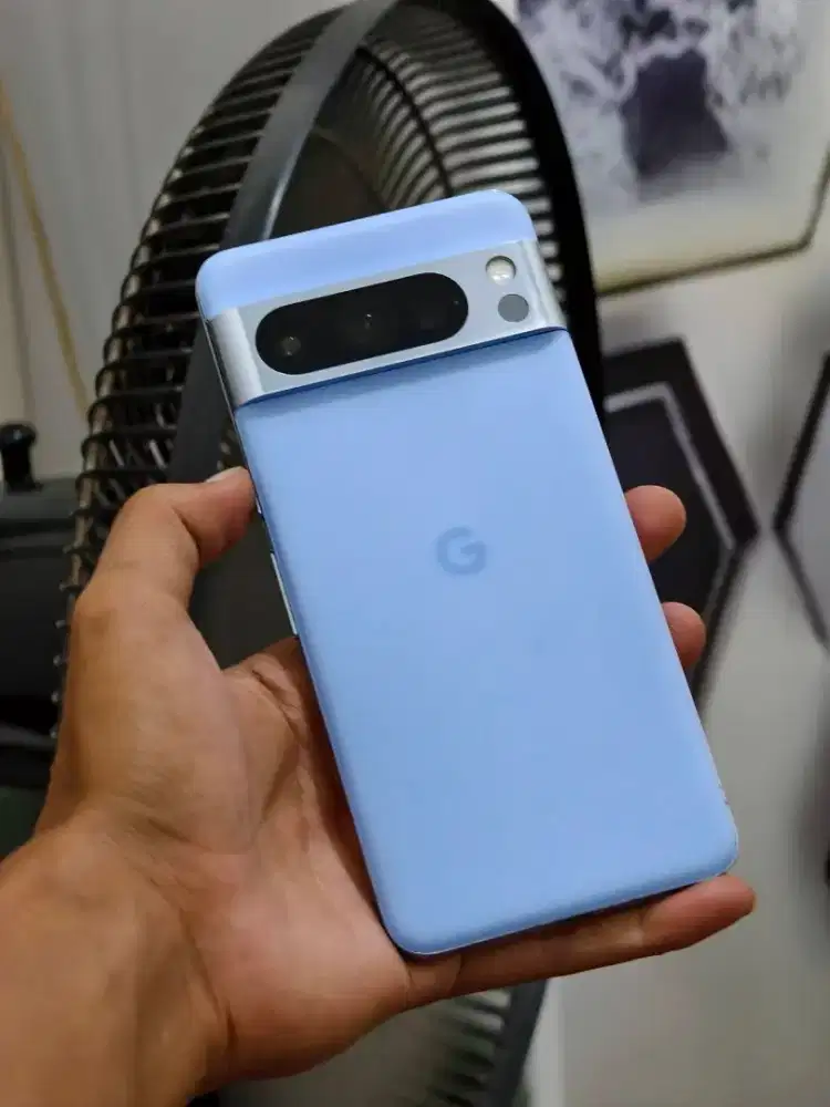 Google Pixel 8 Pro