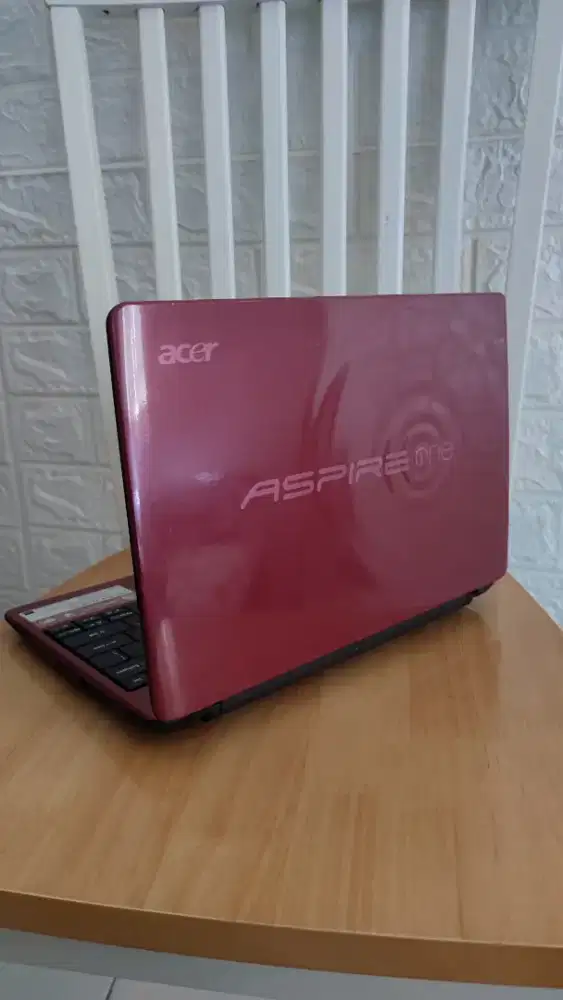 Jual acer aspire one