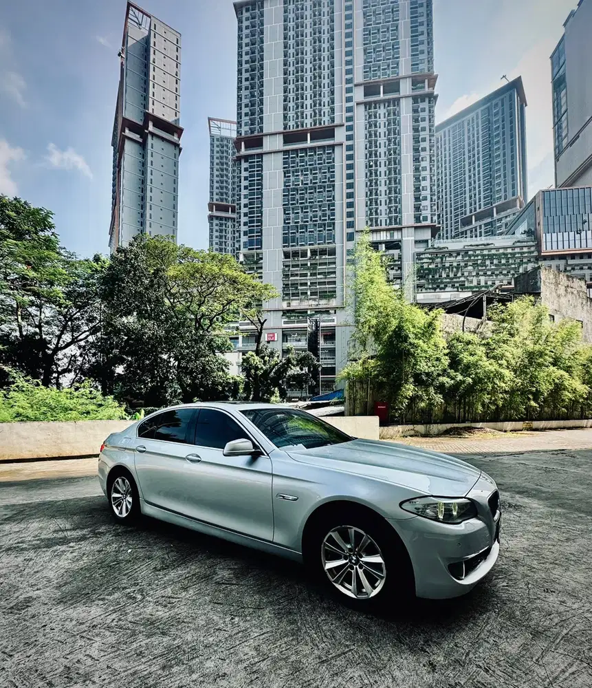 BMW 520i 2014 Bensin