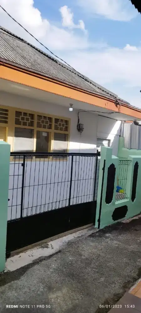 Di sewakan rumah