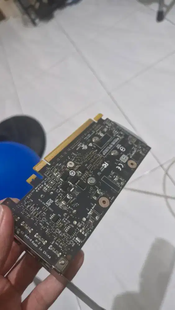 VGA NVIDIA QUADRO P1000