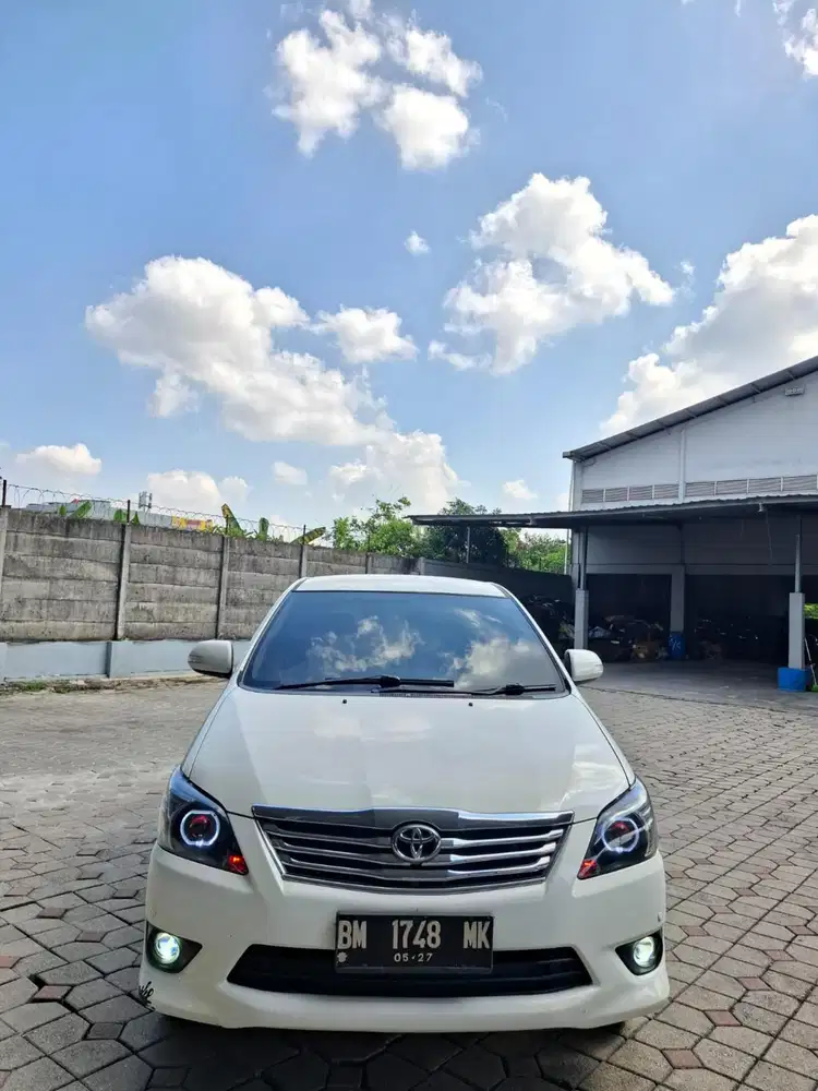 Innova 2013 V bensin matic. Km 150rb antik