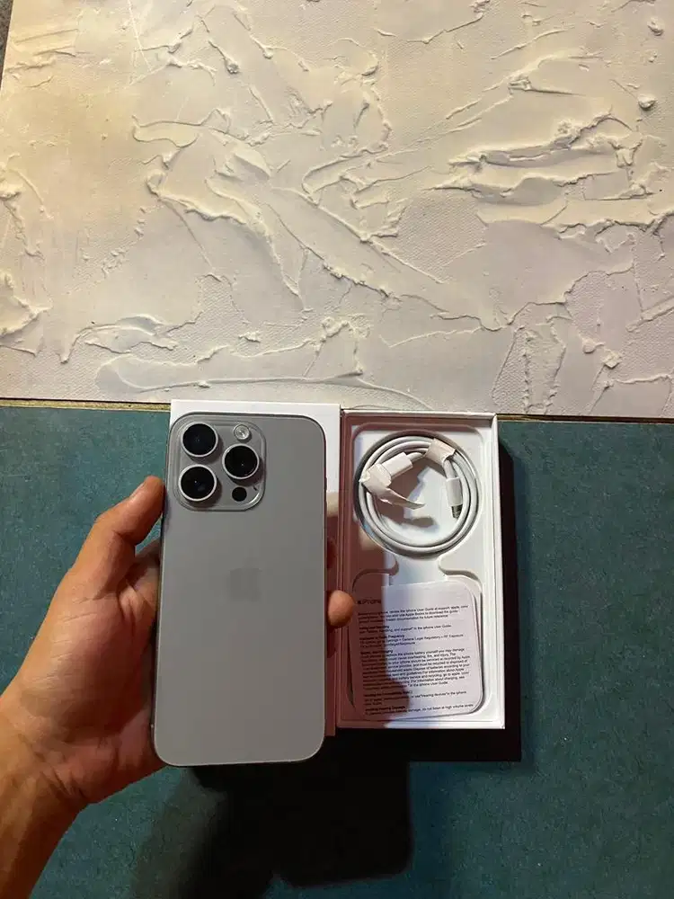 IPHONE 15 PRO 512 INTER