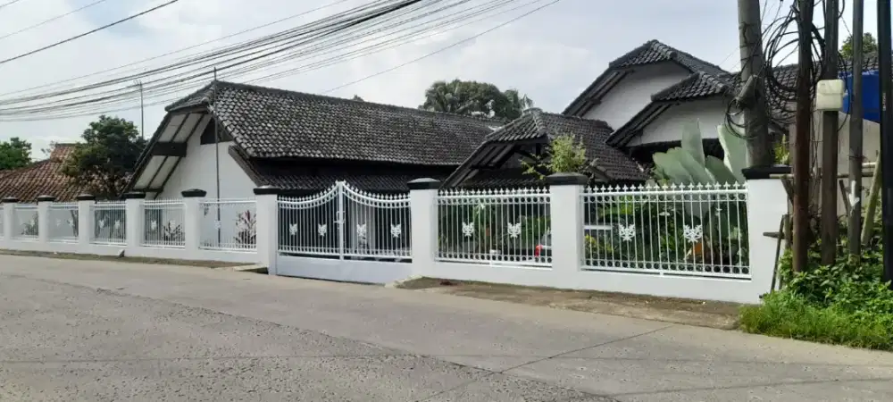 JUAL CEPAT RUMAH  LOKASI STRATEGIS

VIEW  GUNUNG SALAK