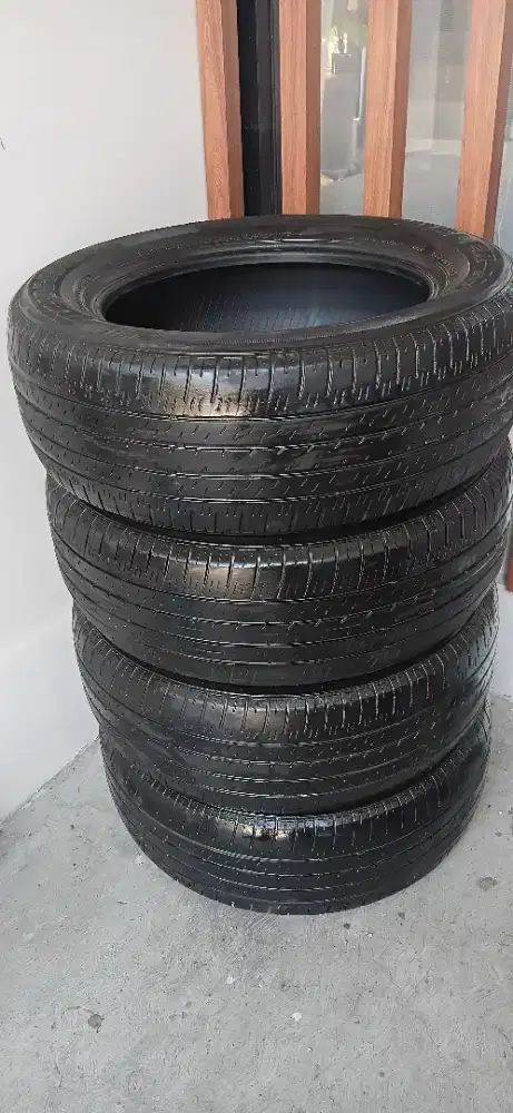 Di jual ban copotan CRV R18