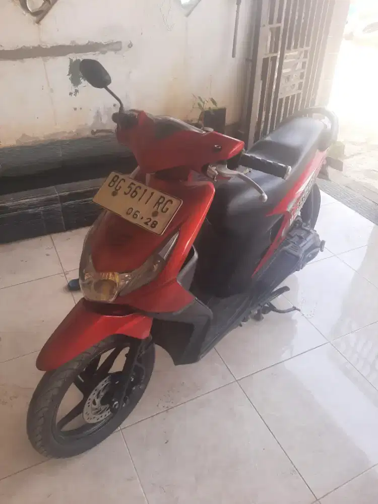 Honda beat tahun 2010