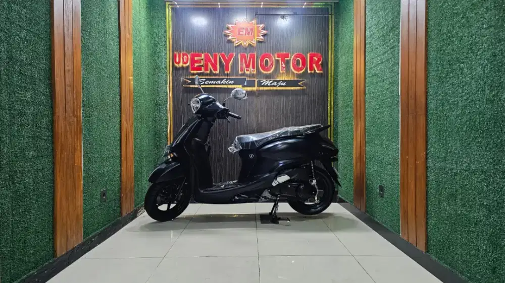 ENY MOTOR - YAMAHA GRAND FILANO LUX 125 2024 - LOW KM