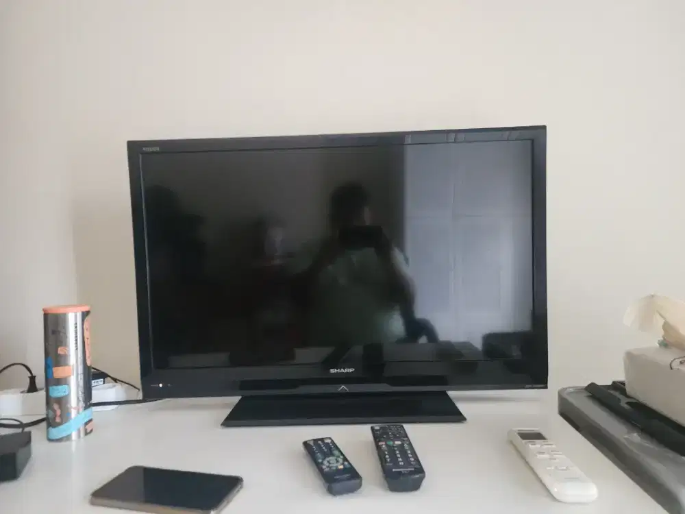 TV Sharp Analog second