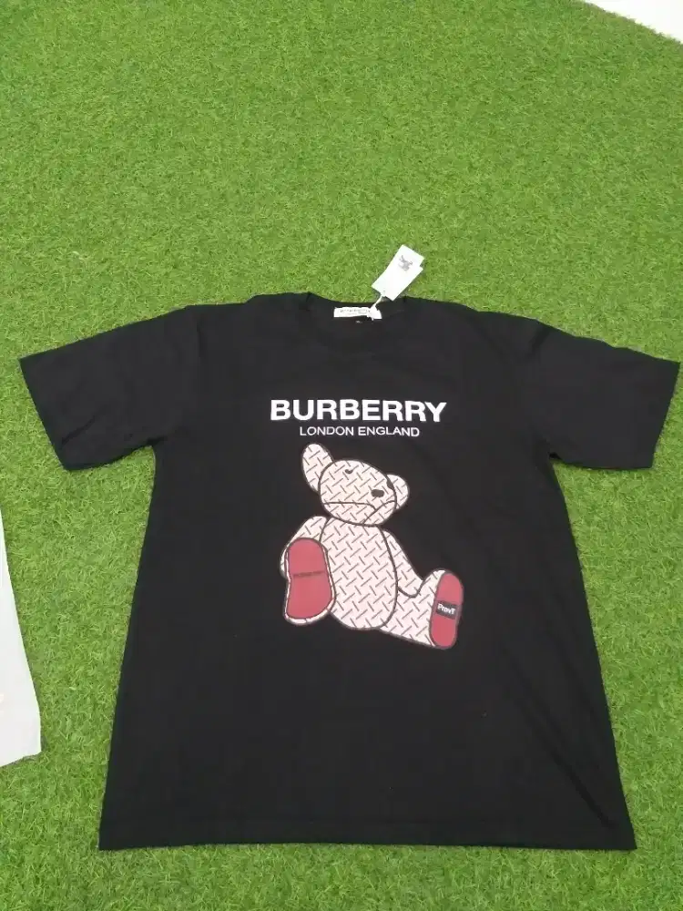 Kaos Burberry XL