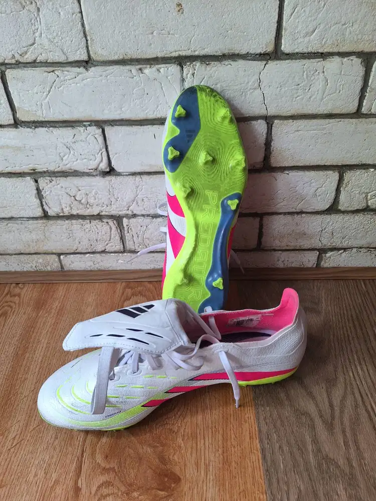 ADIDAS PREDATOR EDISI SALAH BELI (KEBESARAN)