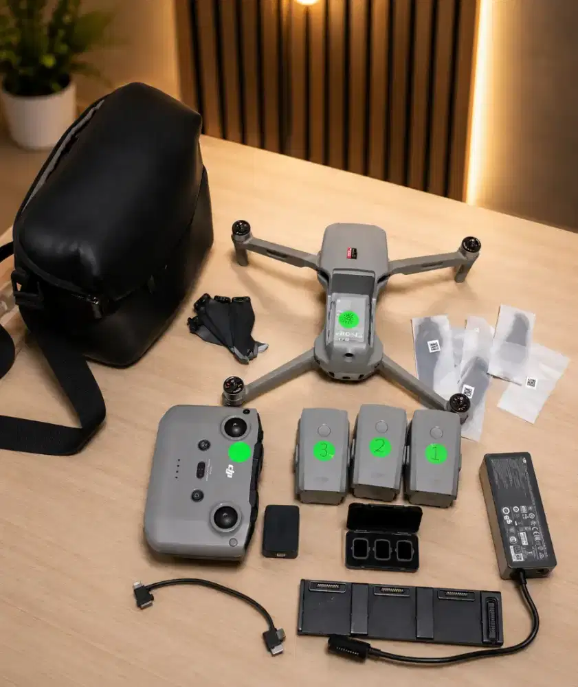Mavic air2 combo