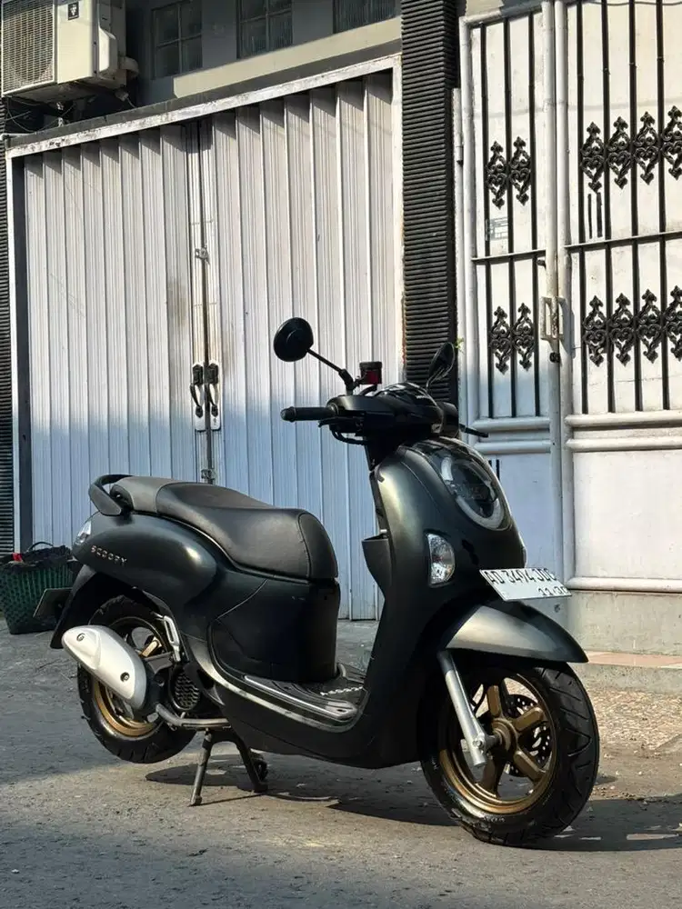 Scoopy Prestige 2025