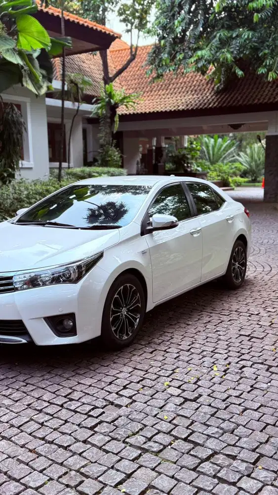 Toyota Corolla Altis 2016 Bensin