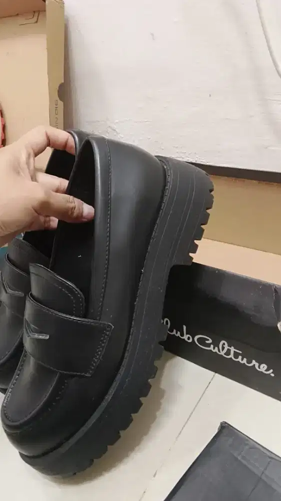 Sepatu Di c-mart wanita