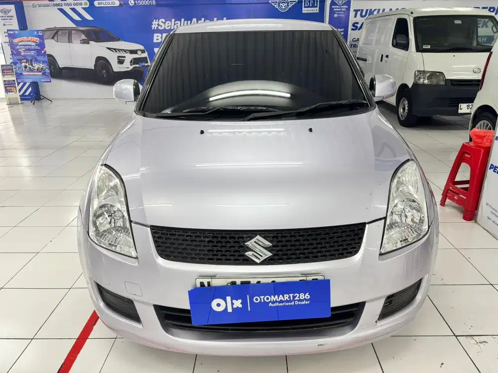 SUZUKI 2012 SWIFT GL 1.5 MT SILVER
JL.RAYA KENJERAN 286 OTOMART 286