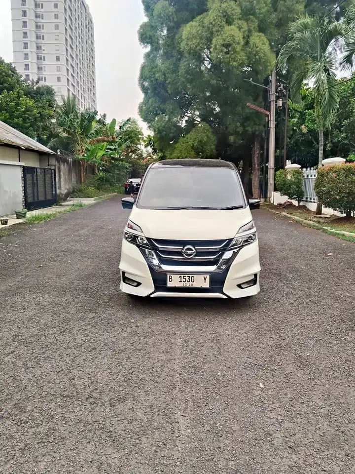 Nissan Serena 2023 Bensin