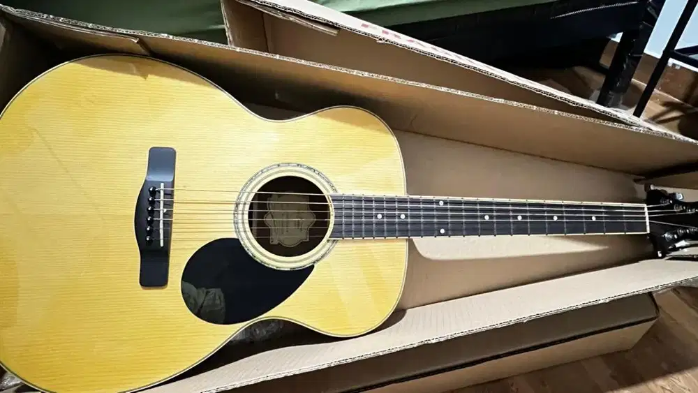 Jual cepat gitar greg bennet (non electric)