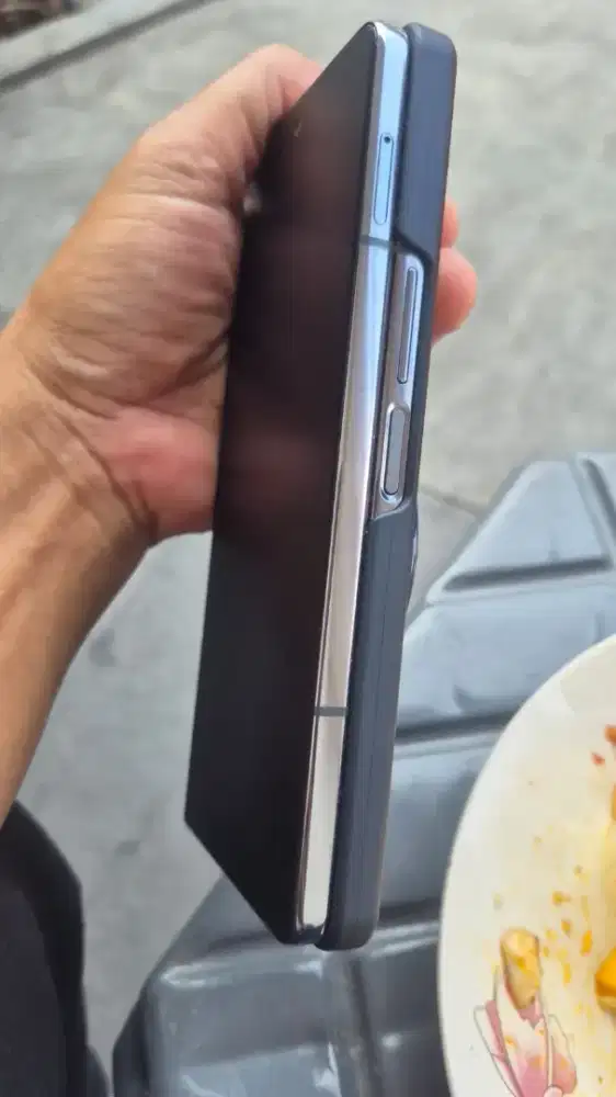 WTS (Want to Sell) - Samsung Galaxy Fold 4 RAM 12GB / Internal 256GB
