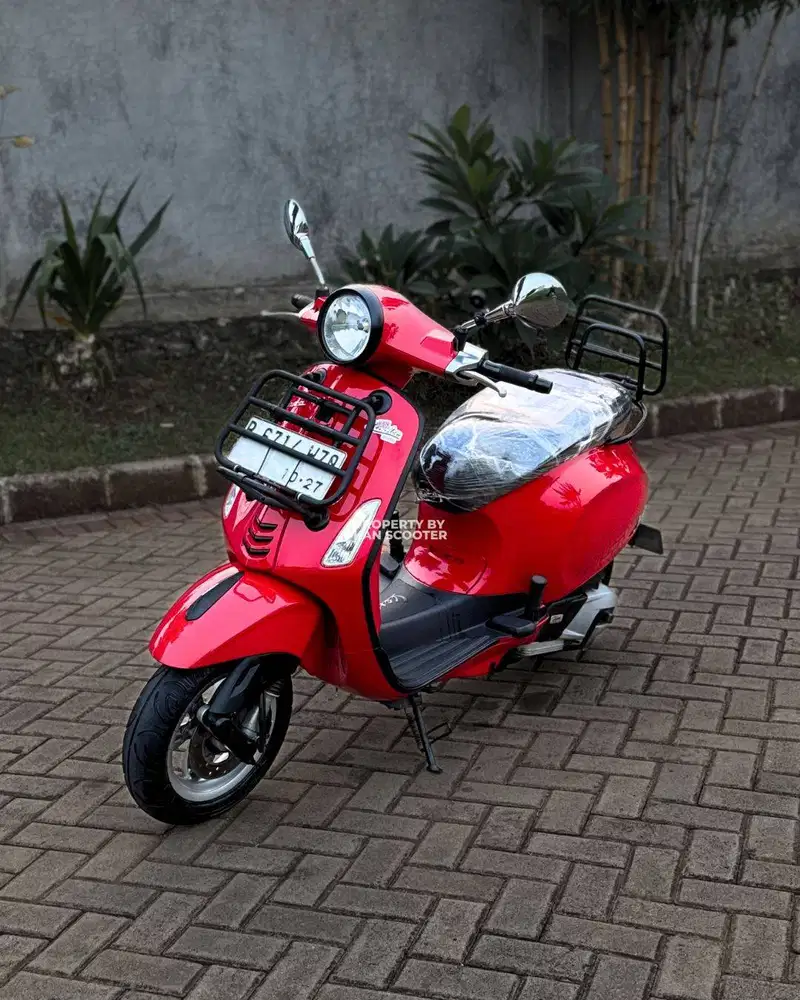 VESPA PRIMAVERA 150 iGET 2017 TERMURAH