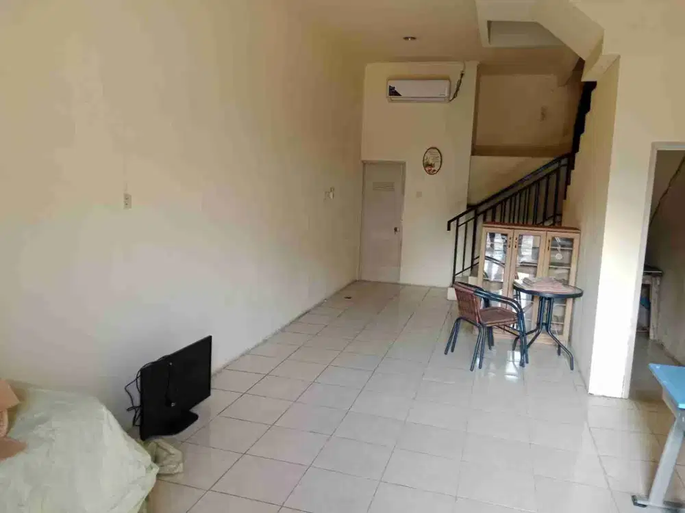 Dijual Cepat Rukan 3 lantai di Harapan Indah bekasi