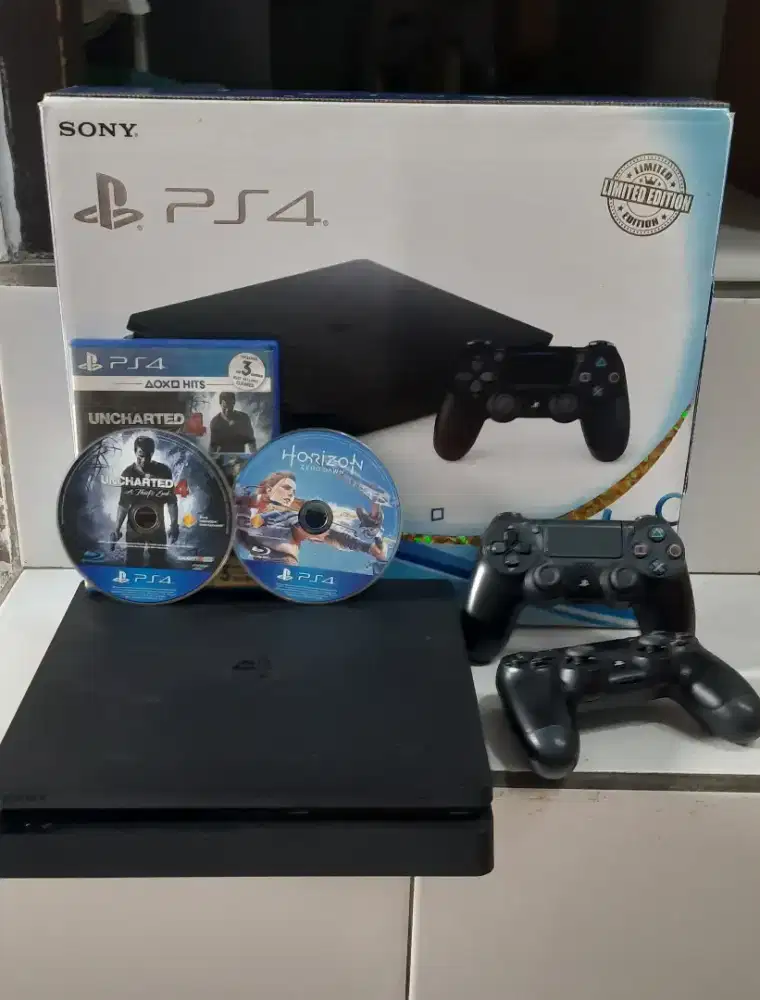 Dijual PS4 SLIM ORI 1TB CUH 22XX SESUAI FOTO Murah Terjangkau Harganya