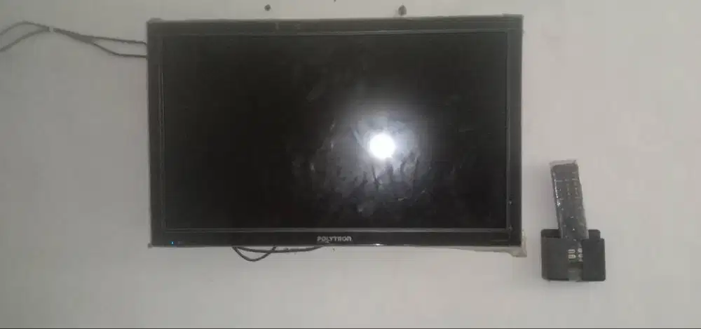 POLYTRON SMart LED 24 Inch + STB